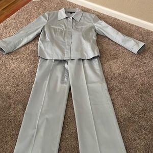 Lafayette cotton gray blue pant suit. Size 8